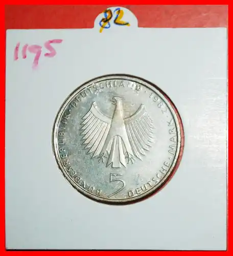 * VN 1972: DEUTSCHLAND ★ 5 MARK 1982F UNZ MINT GLÄNZEND STG STEMPELGLANZ! IN PACKUNG! * GERMANY ★UNC MINT LUSTRE! IN HOLDER!