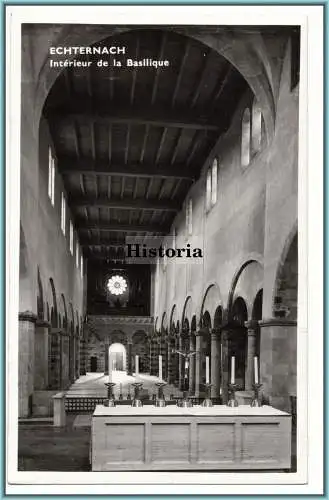 [Ansichtskarte] ECHTERNACH - Intérieur de la Basilique. 
