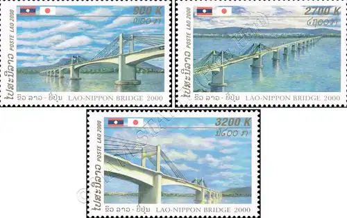 Construction of a Mekong Bridge near Pakse (MNH)