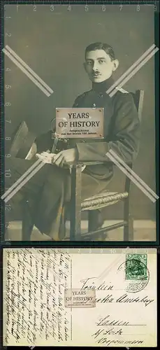 Orig. Foto AK Osthavelland Brandenburg 1912 Soldat in Uniform mit Säbel im Stu