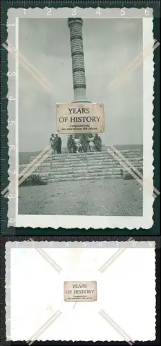 Orig. Foto Denkmal Treppe Soldaten sitzen auf Bank
