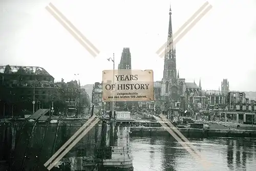 Repro Foto 10x15cm Frankreich zerstörte Kirche Kathedrale am Fluss