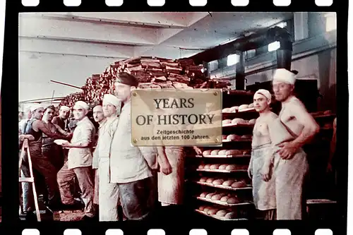 Repro Foto vom Farbdia no Original 10x15cm Bäckerei Südrussland Wolgograd Stalin