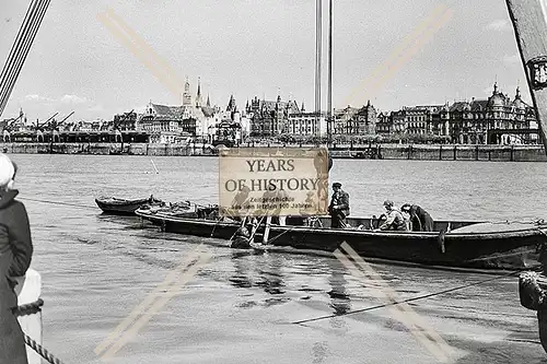 Repro Foto Taucher Tauchen Hafen zerstört Belgien Frankreich Holland Niederlande