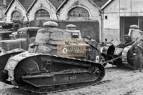 Repro Foto no Original 10x15cm Panzer Tank Beute Frankreich Belgien