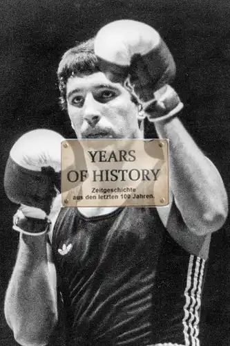 Foto 10x15cm Kurt Seiler beim Amateurboxen in Usti erreichte im Halbschwergewich