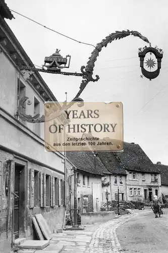 Foto 10x15cm Baden Württemberg Zaberfeld  Straßenansicht mit Emailleschild am Ge