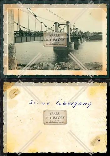 Orig. Foto Seine Brücke Frankreich 1941 Soldaten überqueren die Brücke