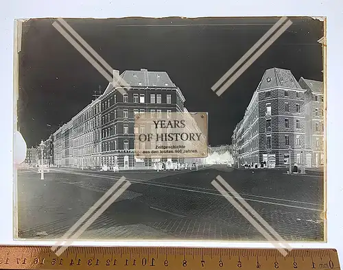 Orig. Glas Dia 1890-1910 Köln Bonn ? Straßenansicht Eckhäuser  uvm.