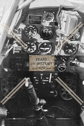 Repro Foto Flugzeug Aircraft  Bf 109 Jagdgeschwader JG 52 Cockpit Innenansicht