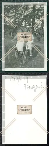 Orig. Foto Büdingen Junge Damen mit Fahrrad 1929