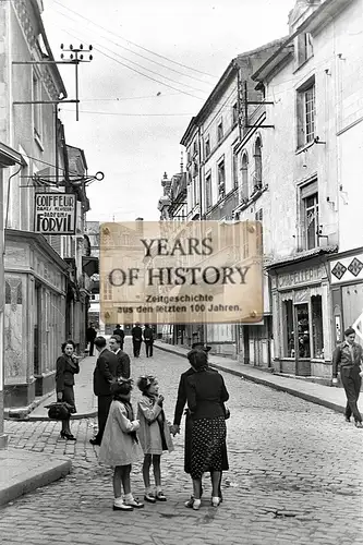 Foto kein Zeitgenössisches Original Straßenansicht Kaffee Friseur Frankreich Bel