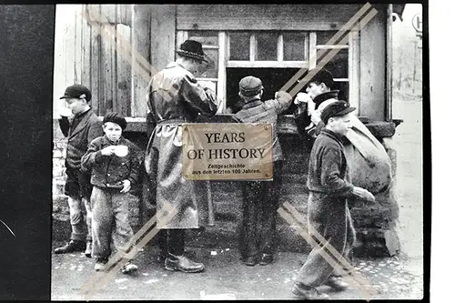 Foto Köln 1944-46 zerstört Ausgabe Heißgetränk. Kaiser-Wilhelm-Ring 1946