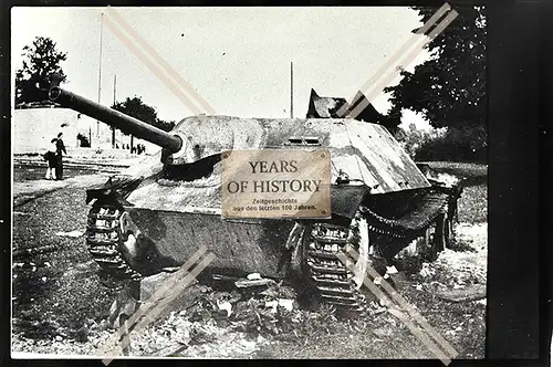 Foto Köln 1944-46 Panzer Tank in der zerstörten Stadt