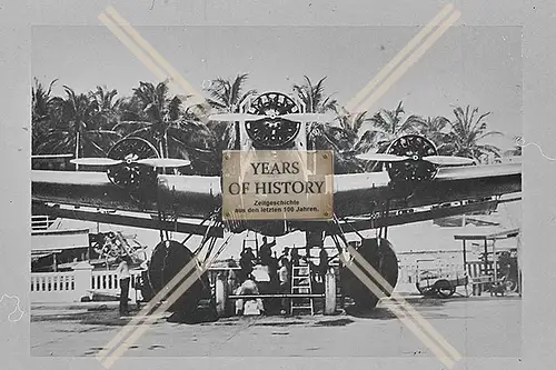 Foto Flugzeug Aircraft Ju 52 Junkers Frachtflugzeug Flugplatz Luftwaffe