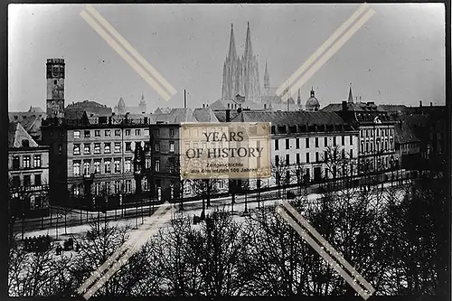 Foto Köln 1944-46 im Winter Straße Häuser Blick auf Dom