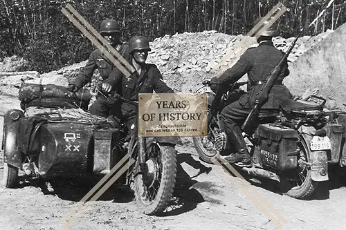 Foto Motorrad Krad Soldaten im Einsatz