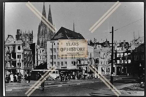 Foto Köln 1944-46 zerstört Häuser Geschäft Straßenbahn Straße