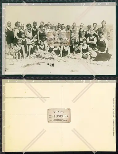 Foto AK Gruppenfoto am Timmendorfer Strand 1933 Sommerfrische Urlaub