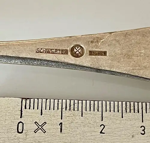 alter WMF Baguette Dessertlöffel 60er Silberauflage 18,5 cm Schwerter uvm Punzen