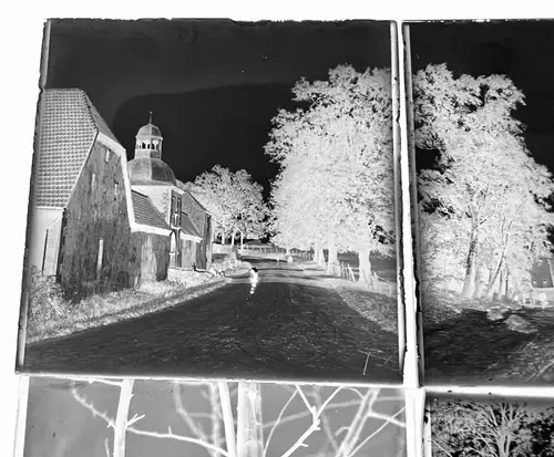 8x Glasdia 9x8,5 cm Dorfansicht 1933 Straße Bauernhof Eingang mit Turm Katze uvm