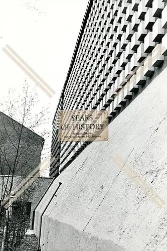 Foto Dortmund 1966 große Hausfassade Kaufhaus Parkhaus oder ähnlich