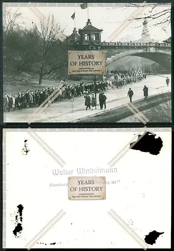 Orig. Foto 18×13 cm Polizei Hamburg Jugendtag 1928 gesichert von Ordnungspoliz