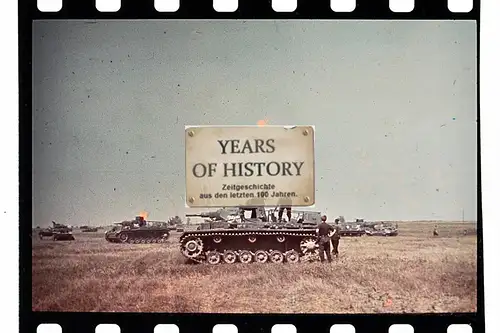 Repro Foto vom Farbdia no Original 10x15cm Panzer Tank Südrussland Wolgograd Sta