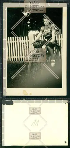 Orig. Foto Motorrad Moped NSU IX-166943 mit junge Dame Frau Mädchen