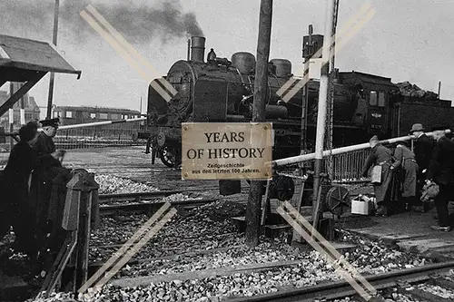Foto Lokomotive Zug Bahn Bahnhof Bahnschranke Soldaten 1943 