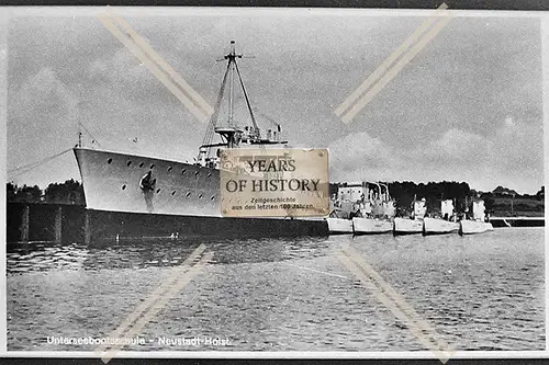Foto U-Boot Unterseeboot mit Mutterschiff Neustadt Holstein