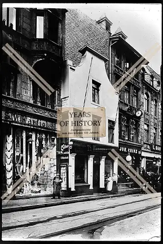 Foto Köln 1944-46 Geschäft Schaufenster Schriftzug Joh. Prinz Coiffeur Th. Ka