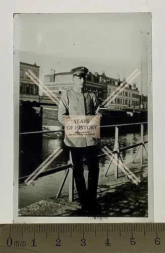 Orig. Glas Dia 1.WK Belgien Frankreich Soldat Foto Aufnahme am Fluss