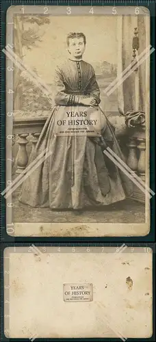 CDV Foto Dame im langen Kleid mit Hut 1890