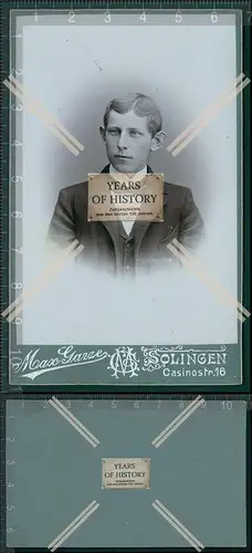 CDV Foto Junger Mann mit Fliege Atelier Max Ganze Solingen 1905