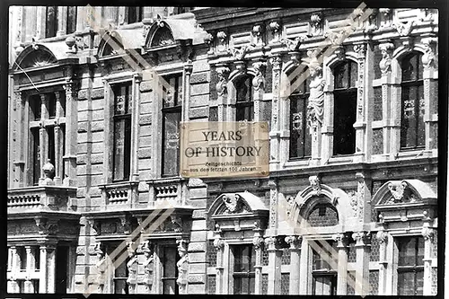Foto Köln 1944-46 Haus Gebäude mit Figuren Verzierung