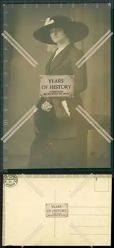 Orig. Foto AK  feine Dame Fräulein mit Hut und Muff 1906 schöne Kleidung