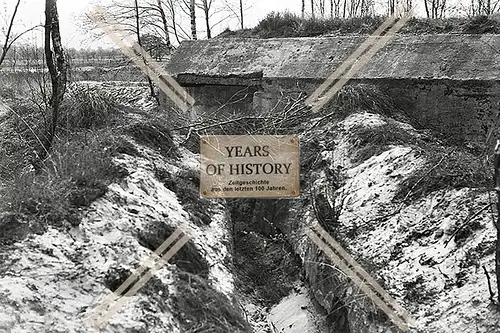 Repro Foto Bunker Shelter Belgien Frankreich