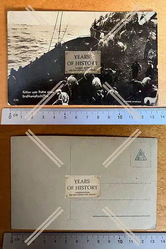 Foto AK 1. WK Kohlen vom Prahm eines deutschen Großkampfschiffes Kriegsmarine 