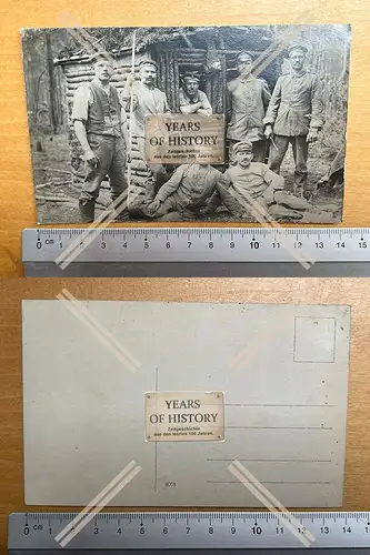 Foto AK 1. WK Soldaten im Felde Hüttenbau 1917