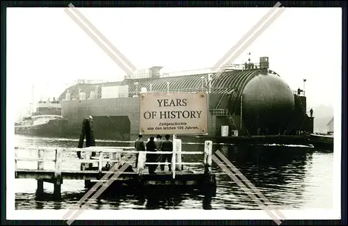 Foto Unterseeboot U-Boot eindocken Bunker Shelter