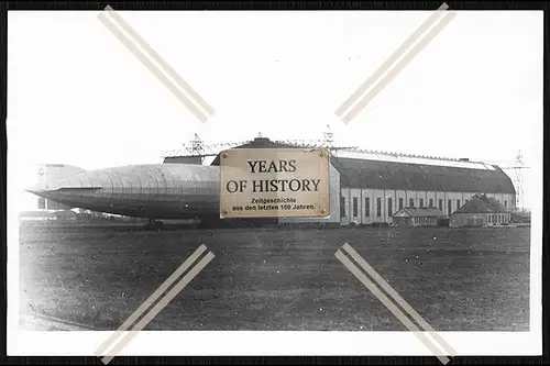 Foto Zeppelin LZ ? Luftschiff 1915 mit Hangar 