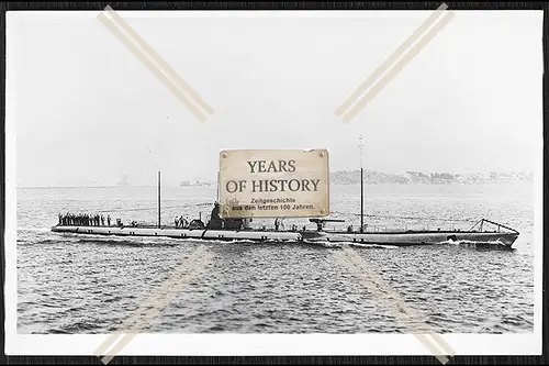 Foto Unterseeboot U-Boot U 166 unter Französische Flagge bei der AG Vulcan in 