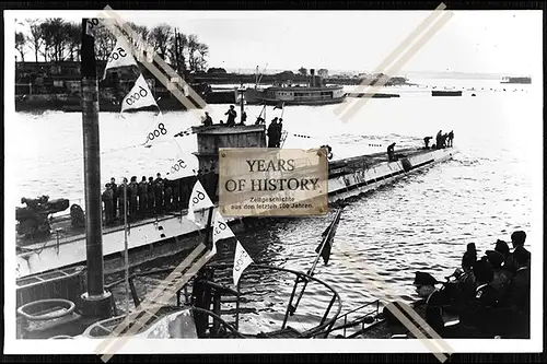 Foto Unterseeboot U-Boot einlaufen in Lorient ? Wimpel