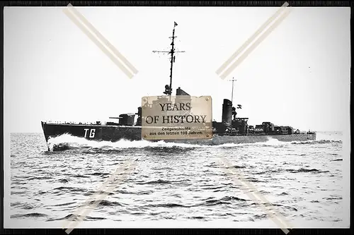 Foto Deutsche Kriegsmarine - Torpedoboot TG Tiger Marinewerft Wilhelmshaven 192