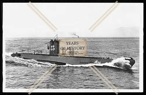 Foto Unterseeboot U-Boot U 23 MG Flak Nummer am Boot und Turm deutsche Kriegsma