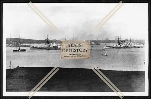 Foto SMS S.M.S. Kriegsschiffe Kieler Förde 1911 die Flotte in Kiellinie Kaiser