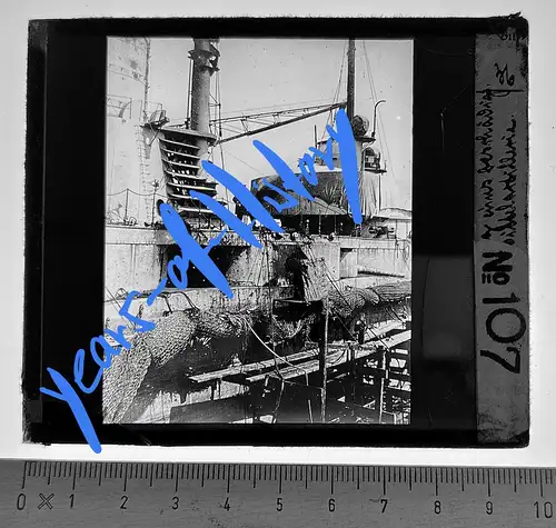 Orig. Glas Dia 10x8,5 cm 1.WK Kriegsschiff SMS nach Torpedotreffer Werft das Gl