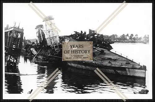 Foto Torpedoboot Zerstörer S.M.S. V 74 zerstört im Dock Zeebrügge Flandern 1