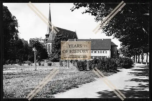 Foto Mühlhausen Thüringen am Petriteich Weg mit Blick zur Kirche DDR